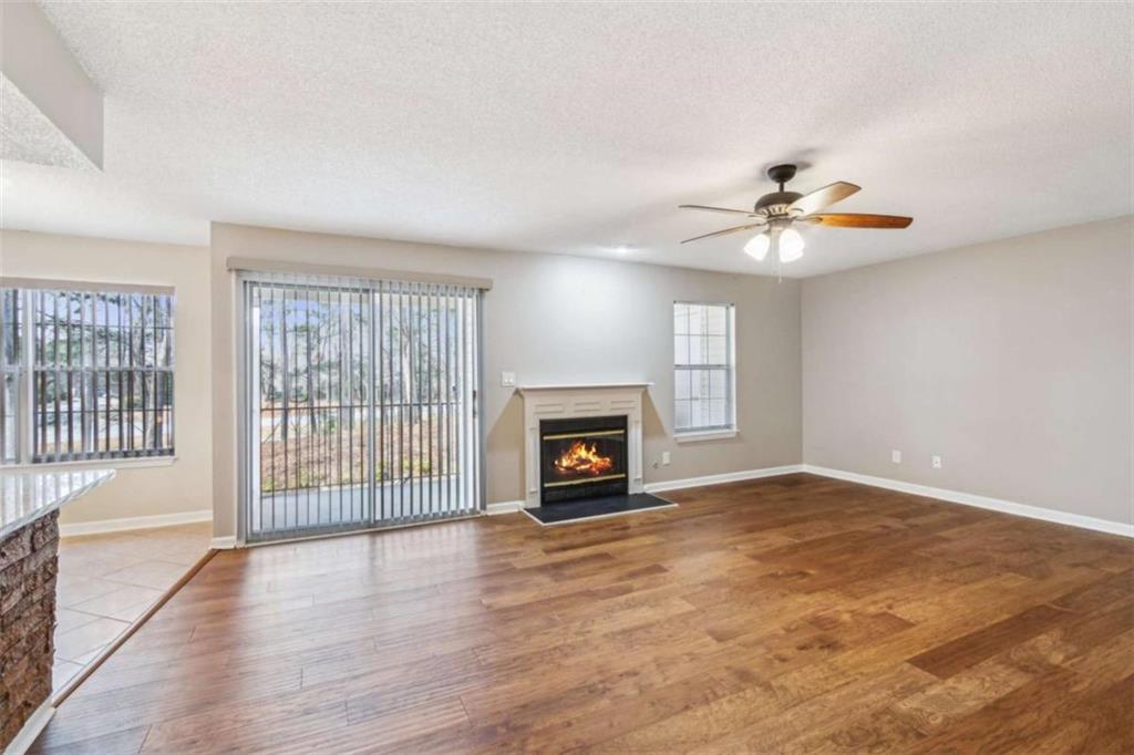 404 Ridgefield Drive, Peachtree City, Georgia image 7