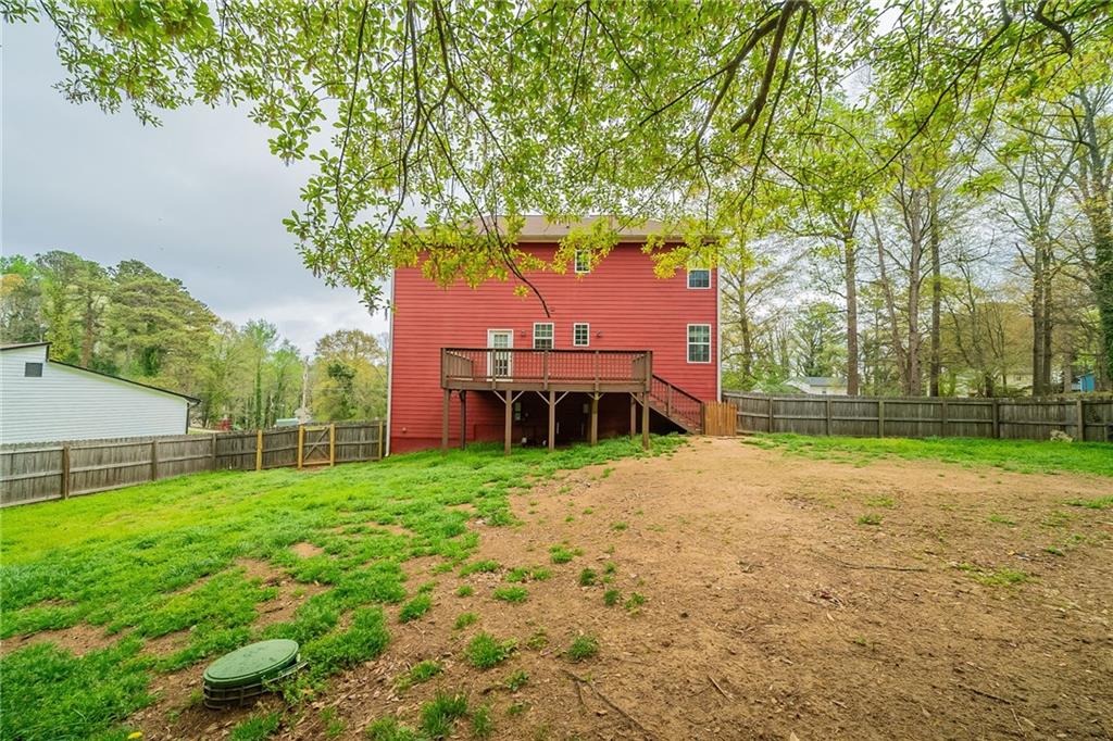 4915 Wycliffe Drive, Stone Mountain, Georgia image 30