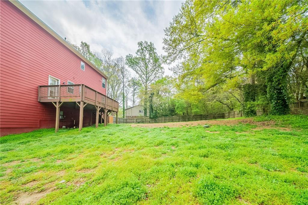 4915 Wycliffe Drive, Stone Mountain, Georgia image 31
