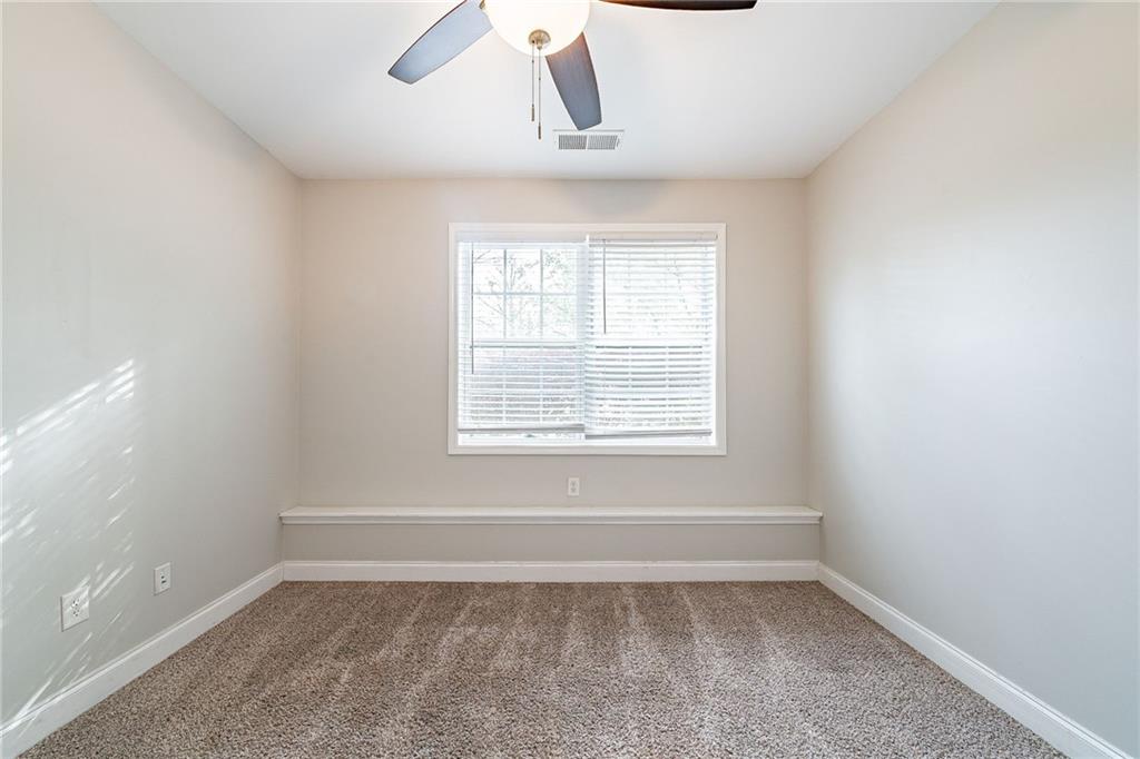 4915 Wycliffe Drive, Stone Mountain, Georgia image 20