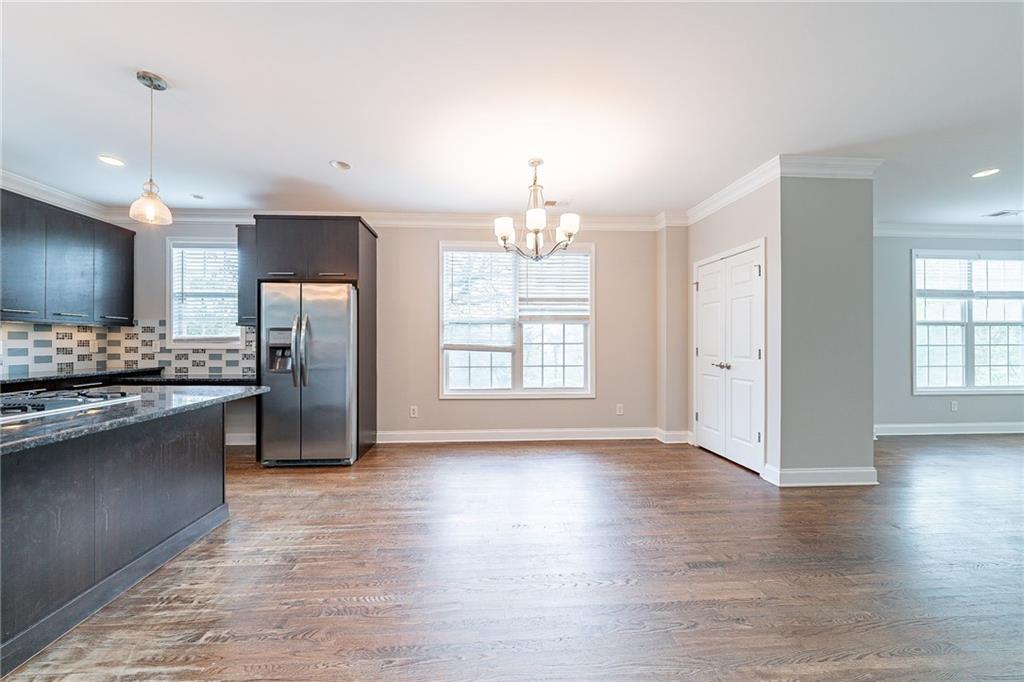 4915 Wycliffe Drive, Stone Mountain, Georgia image 4