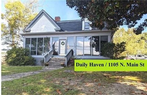 1105 N Main Street N Conyers GA 30012