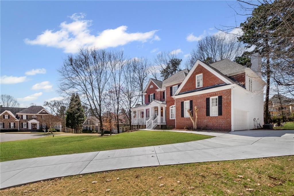 4140 Hillsborough
