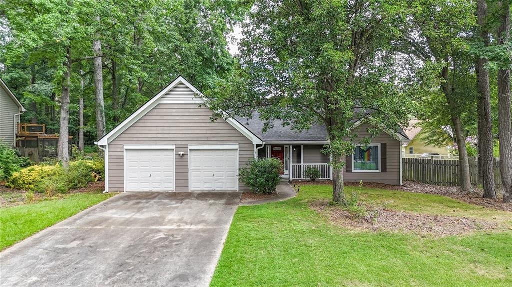 2432 Country Lake Lane
