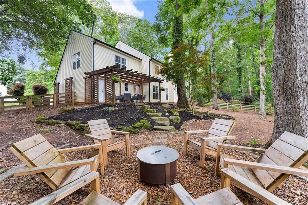 6520 Glen Pond Trace, Cumming, Georgia image 2