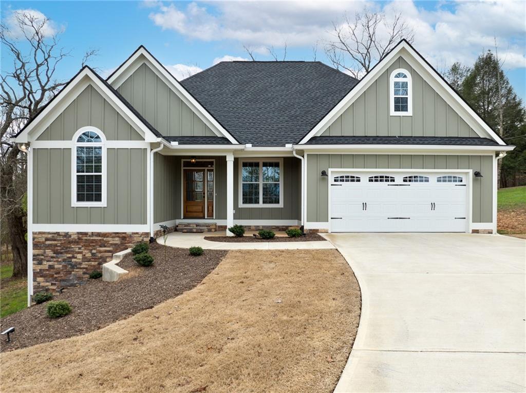 49 Caspian Trail