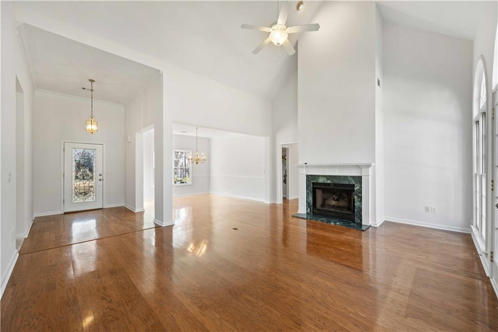 4185 Waterford Drive, Suwanee, Georgia image 4
