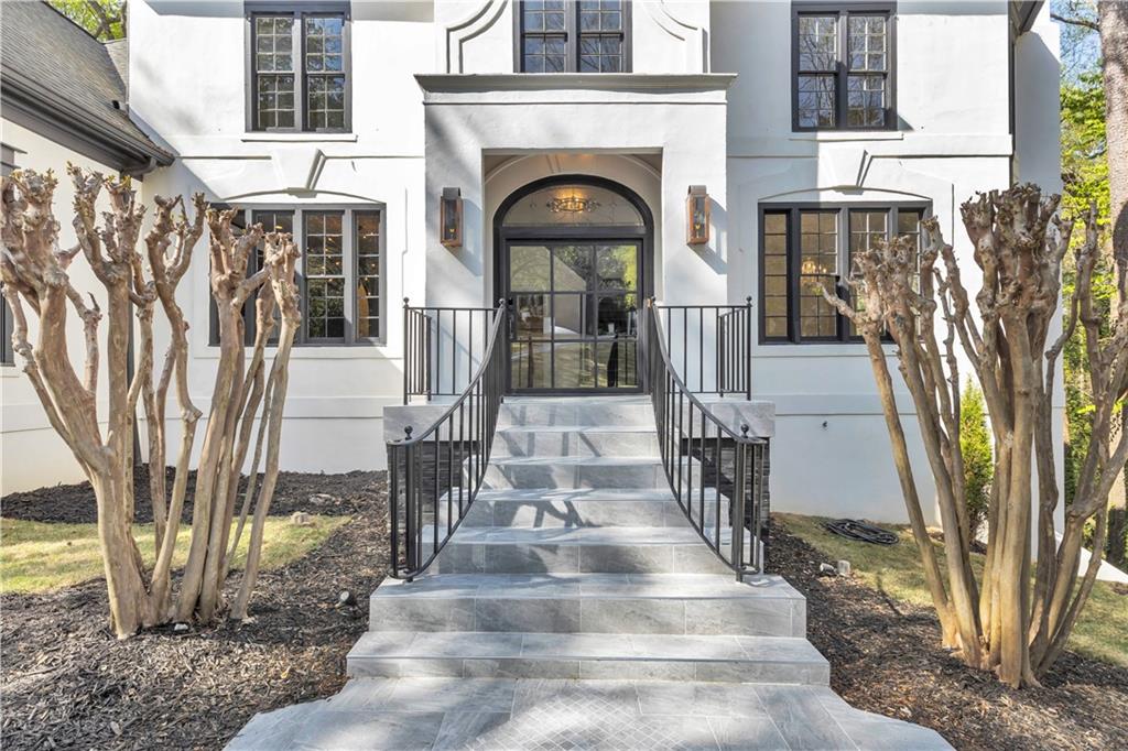 5390 Harrowood Lane, Sandy Springs, Georgia image 2