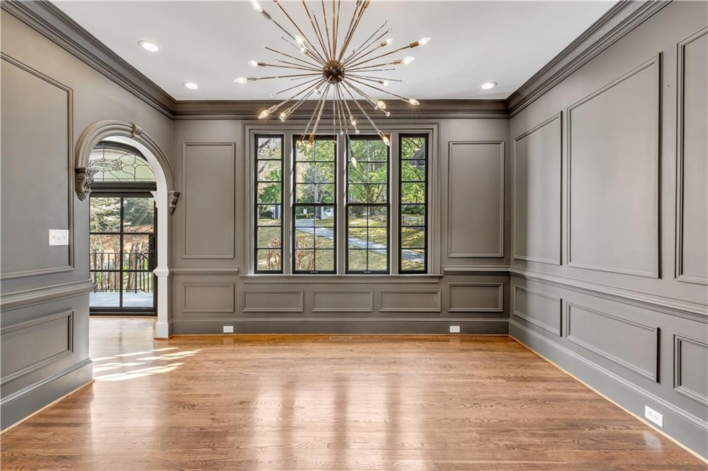5390 Harrowood Lane, Sandy Springs, Georgia image 12