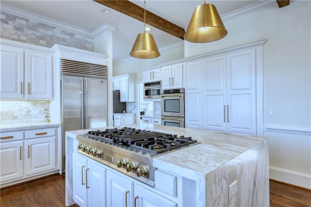 5390 Harrowood Lane, Sandy Springs, Georgia image 8