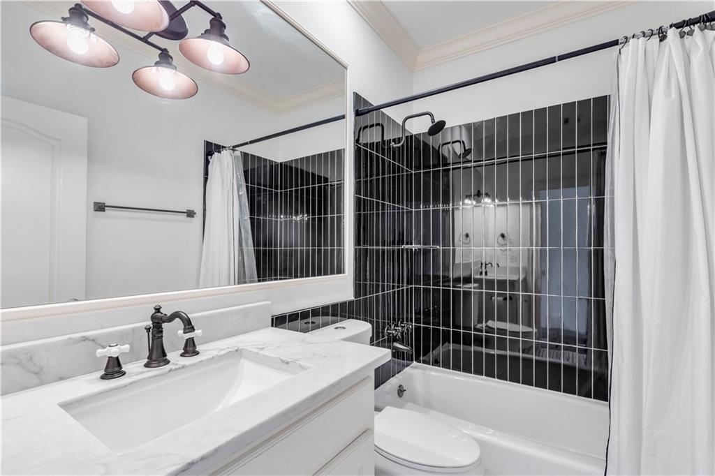 5390 Harrowood Lane, Sandy Springs, Georgia image 35