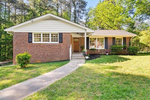 Photo of 3075 Hudson Court, Decatur, GA 30033 (MLS # 7753776)