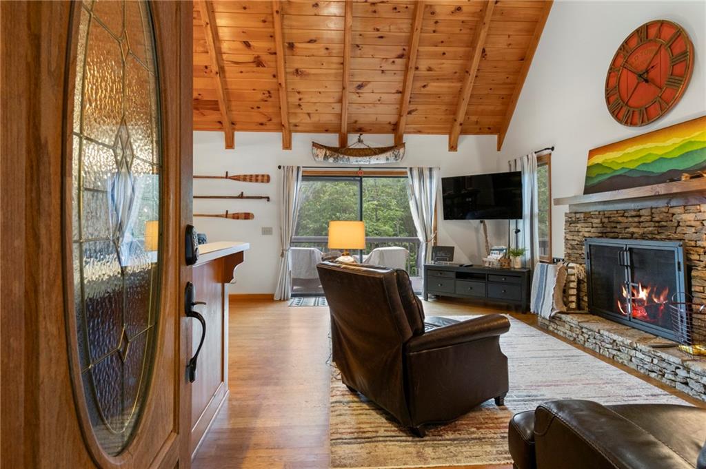 54 Hickory Trail
