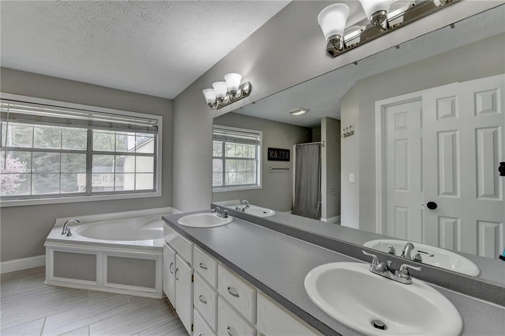 417 Wood Branch Street, Woodstock, Georgia image 32