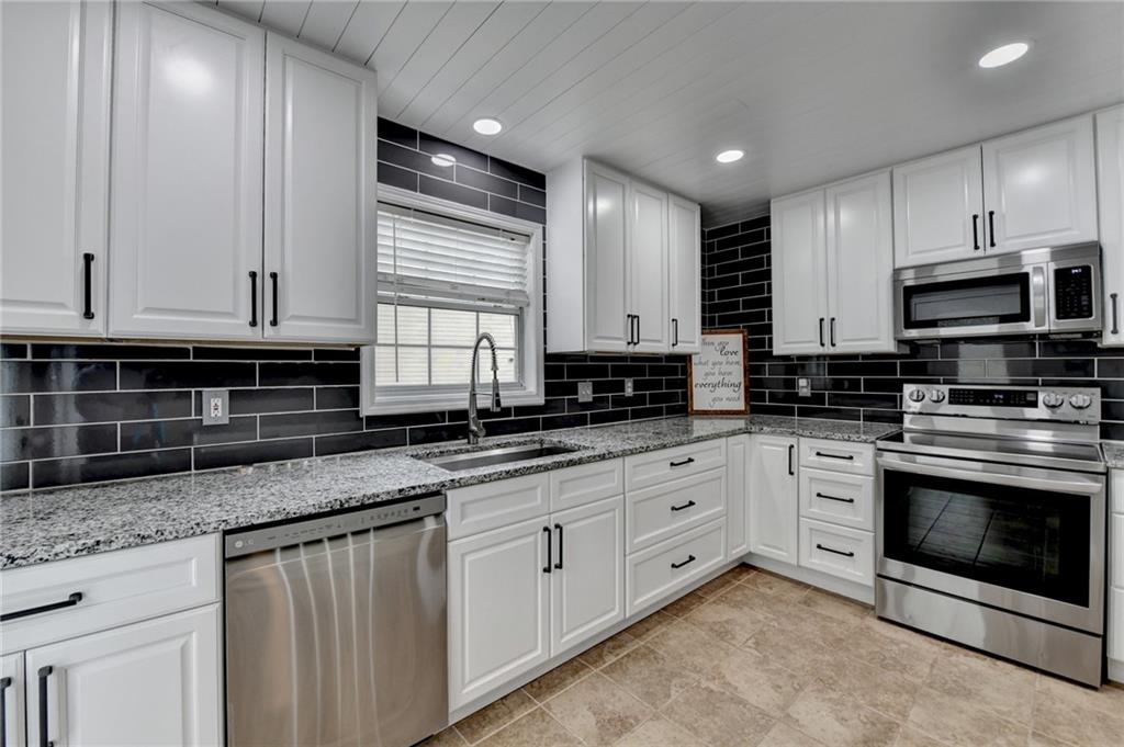 417 Wood Branch Street, Woodstock, Georgia image 17