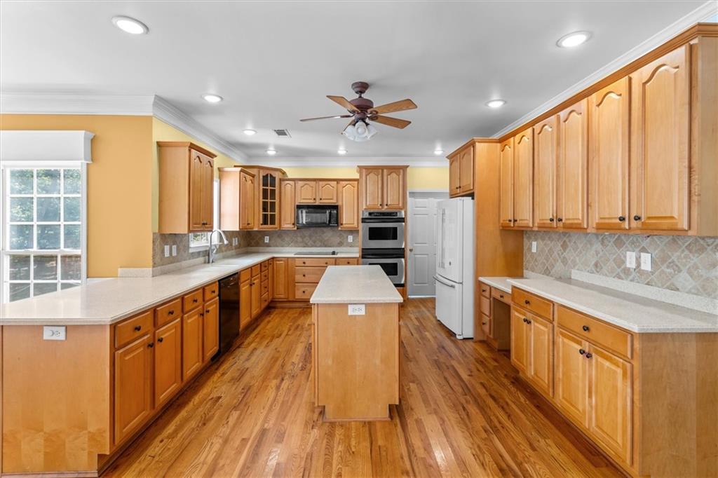 9790 Court Lynn Lane
