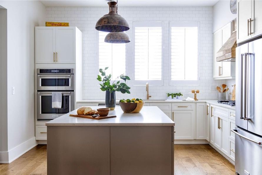 1298 Chelsea Cir Nw, Atlanta, GA 30318 for sale - Stessa