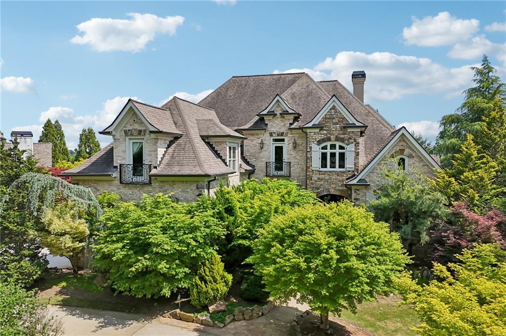 2583 Northern Oak Drive