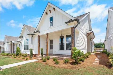 1036 Eastman Court Hoschton GA 30548