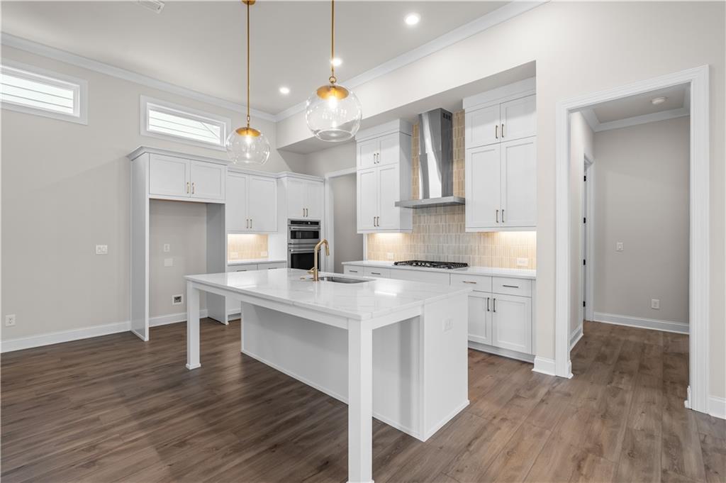 1036 Eastman Court