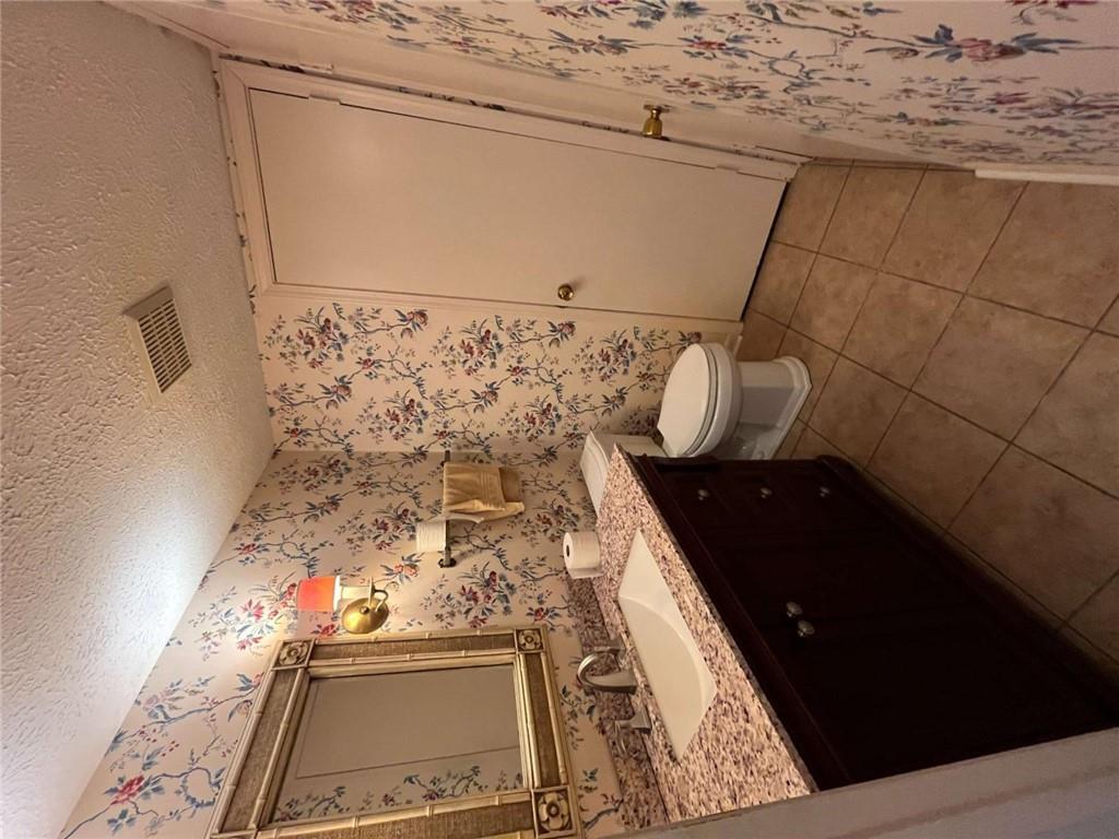 120 Treeside Drive, Rome, Georgia image 8