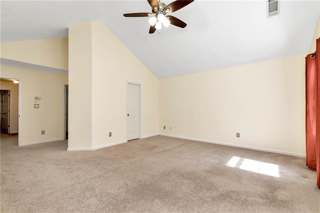 386 Creek Manor Way, Suwanee, Georgia image 12
