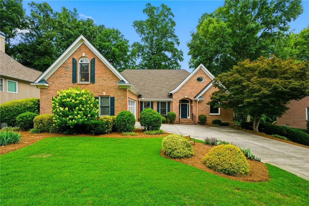 1085 Waterbury Close