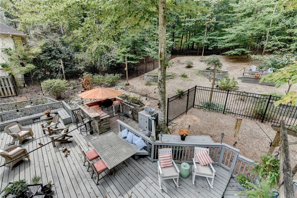 4006 N Berkeley Lake Road NW