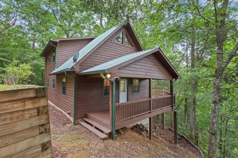 Homes For Sale - 795 Fugue Drive<br/> Ellijay, GA 30540