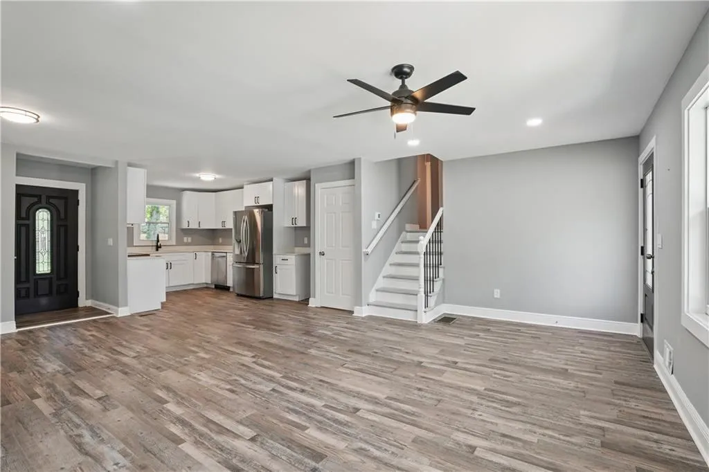 Decatur, Georgia 30032, United States, 4 Bedrooms Bedrooms, ,2 BathroomsBathrooms,Residential,Pending,112548