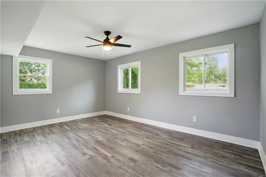 Decatur, Georgia 30032, United States, 4 Bedrooms Bedrooms, ,2 BathroomsBathrooms,Residential,Pending,112548