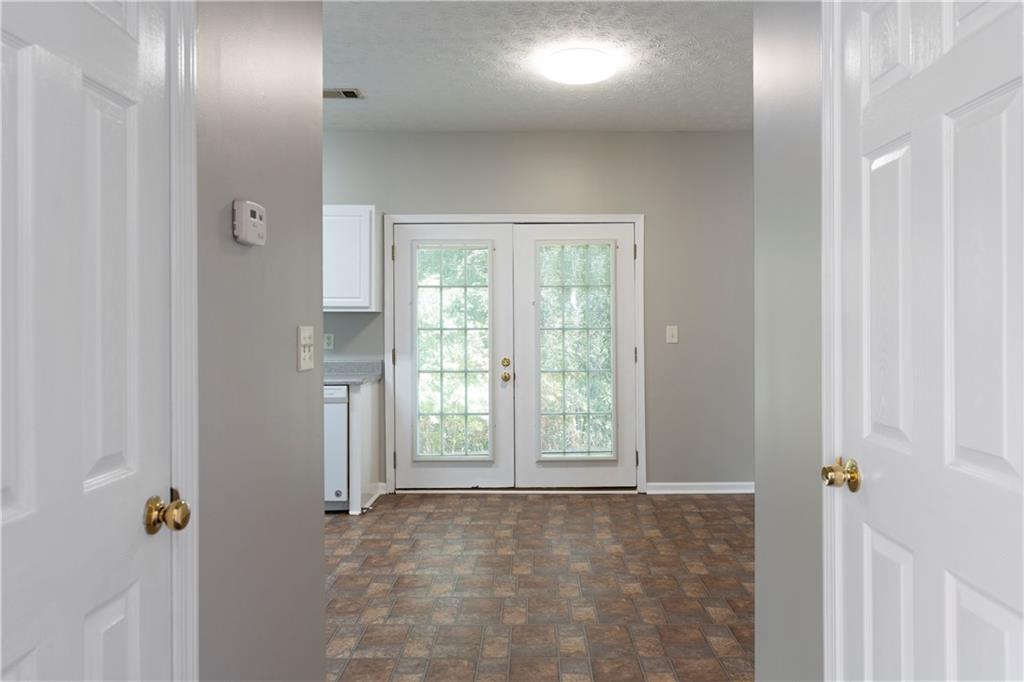 73 Timber Ridge Drive, Cartersville, Georgia image 12