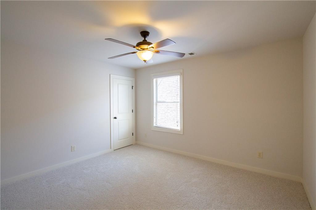 2125 Chalybe Drive, Hoover, Alabama image 37