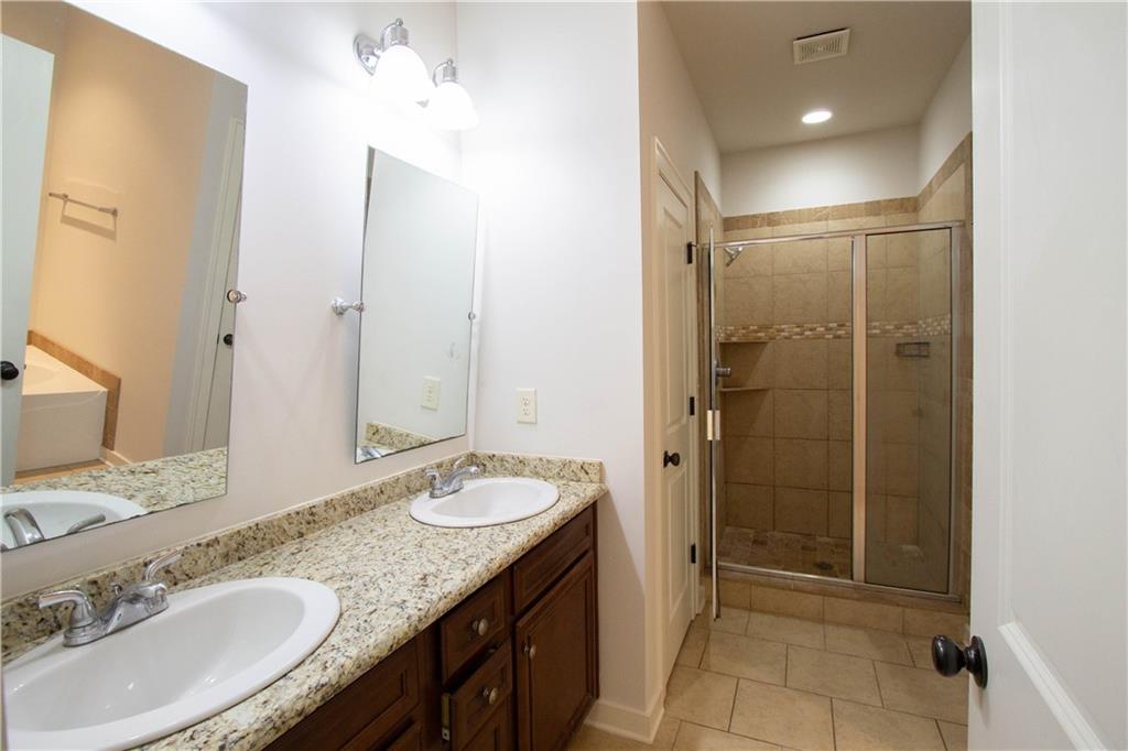2125 Chalybe Drive, Hoover, Alabama image 24