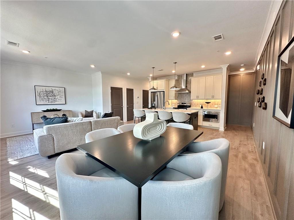 Market Square at Sawnee Village - Residential