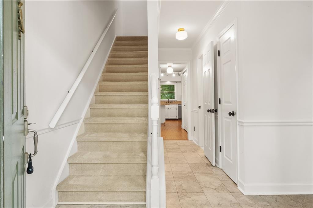 1132 Morningside Place NE