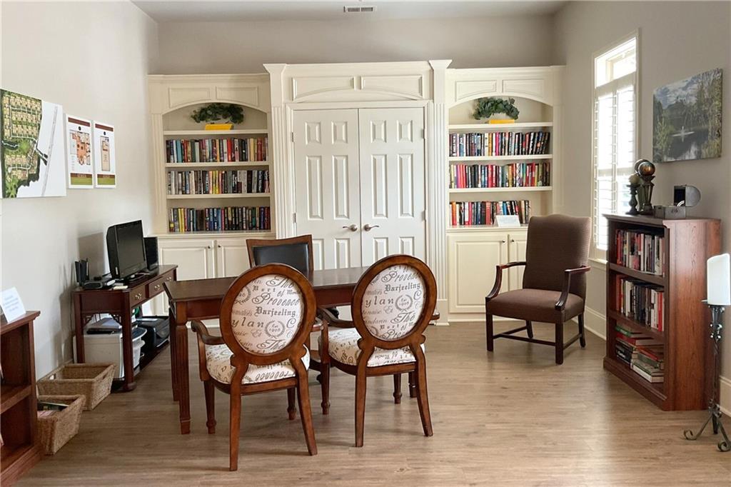 Grove Park Condos - Residential