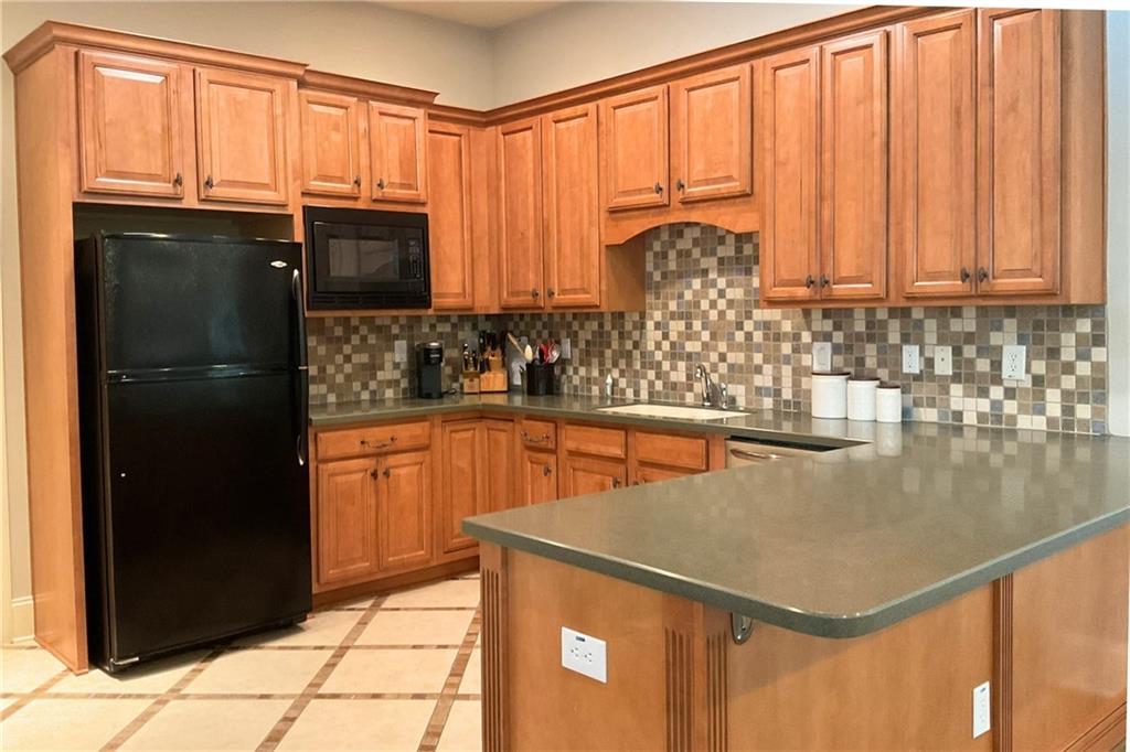 Grove Park Condos - Residential