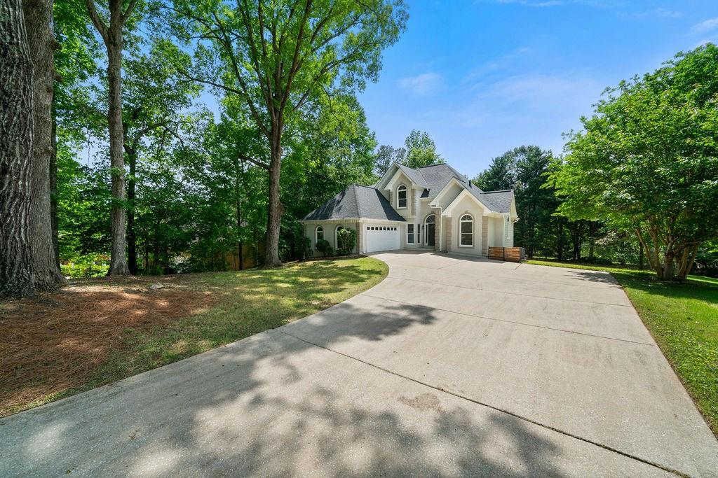 2701 Gentry Drive, Douglasville, Georgia image 2