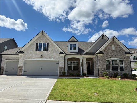Homes For Sale - 5512 Tullis Drive<br/> Gainesville, GA 30507
