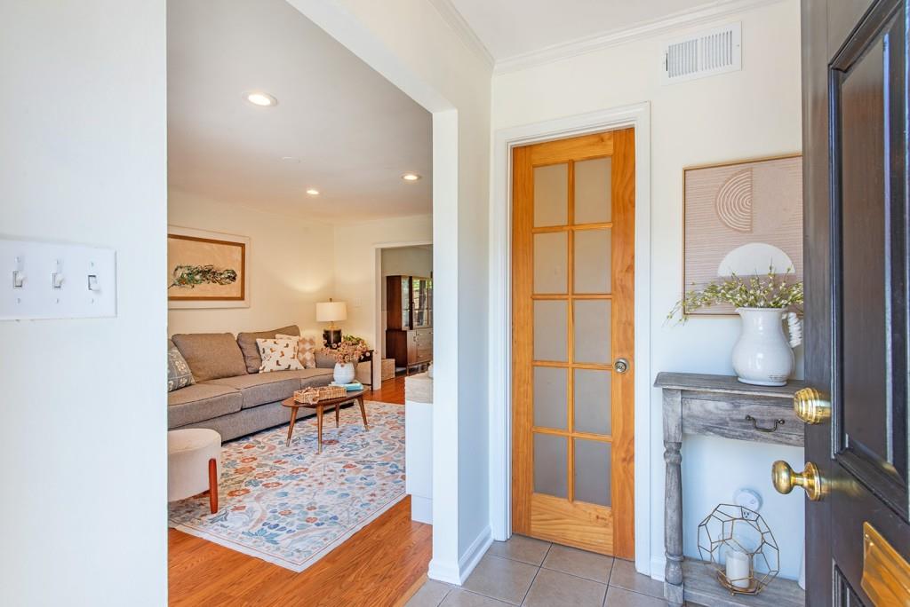 3 Surry County Place NW