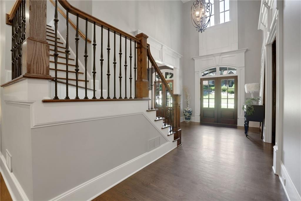 1670 Cone Flower Way