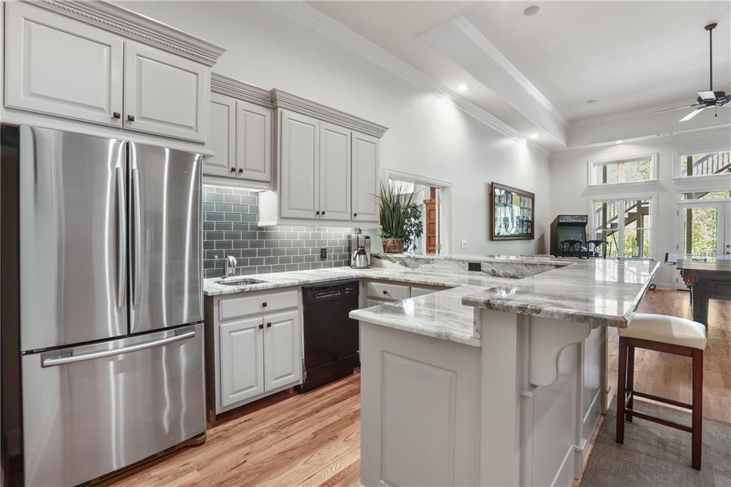 560 Brook Manor Drive, Johns Creek, Georgia image 45