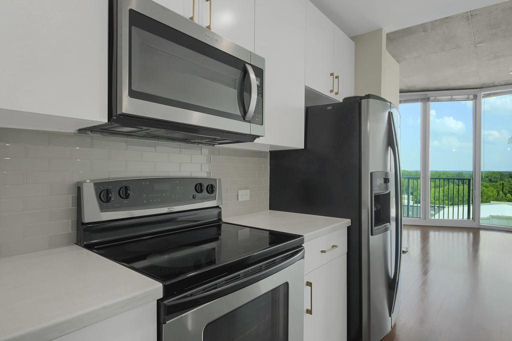 361 17th Street 910