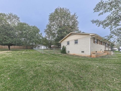 A home in Calhoun