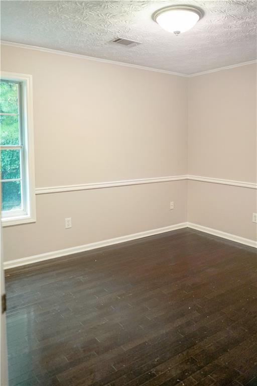 AUTUMN LAKE - Residential Lease