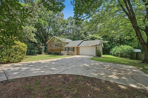 Homes For Rent - 558 Peeples Valley Road<br/> Cartersville, GA 30121