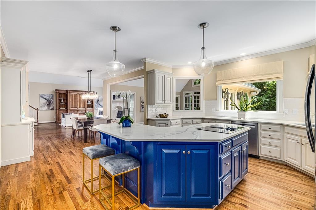 6140 Rachel Ridge
