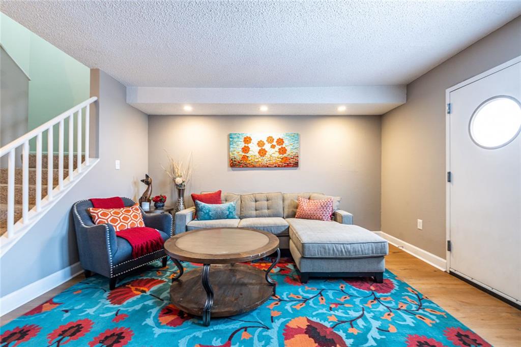 391 Ralph Mcgill Boulevard NE i