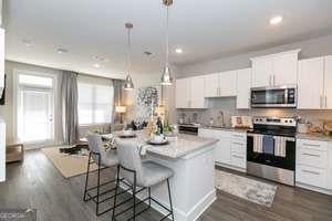 2375 Main Street 302